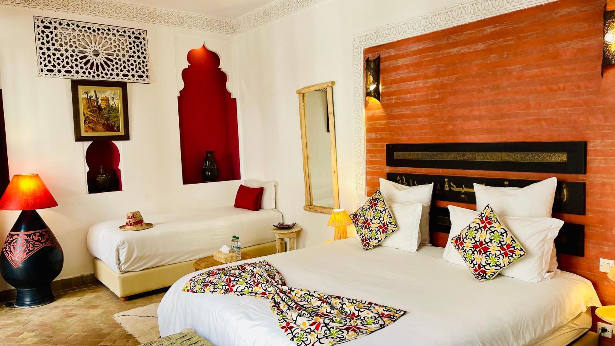 Riad La Porte Rouge By La Siredrah Marrakesh Eksteriør billede